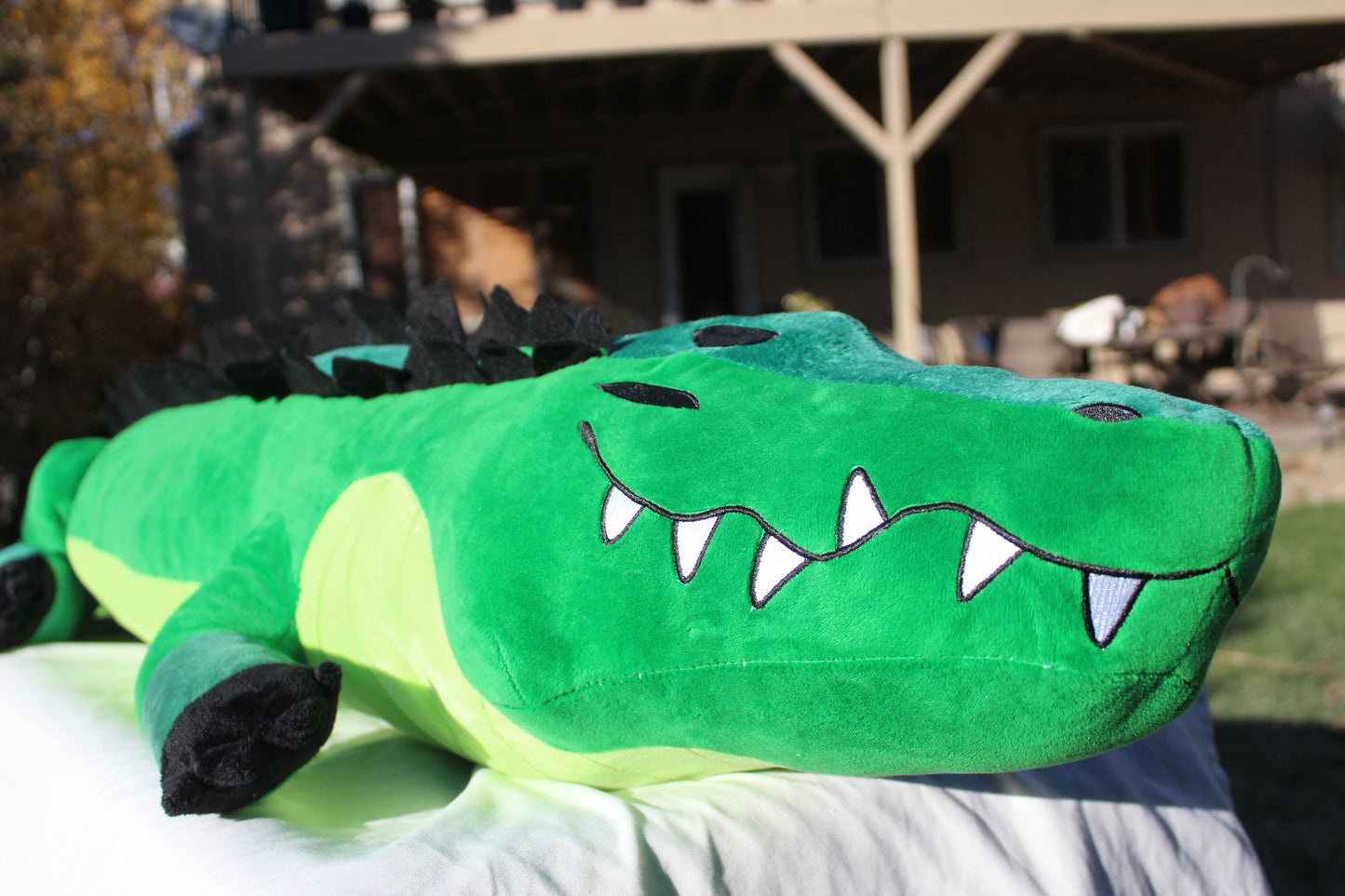 6 ft. Plush Gator